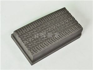 Graphite die for automobile tire